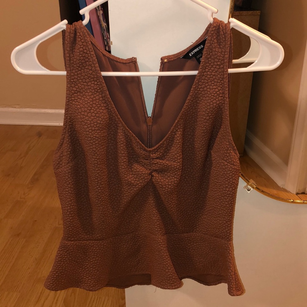 Cute blouse